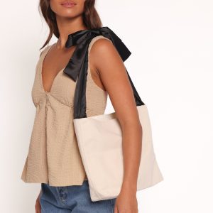 Amity Bow Bag - White