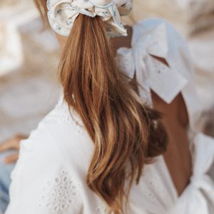 Edith Scrunchie - Blue Floral