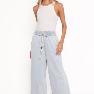 Jenni Wide Leg Pant - Light Wash