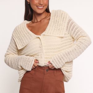 Lyra Large Collar Cardigan - White