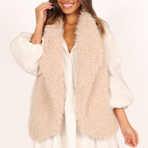 Chelsea Faux Fur Open Front Vest - Eggshell