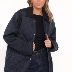 Lynly Quilted Barn Jacket - Navy