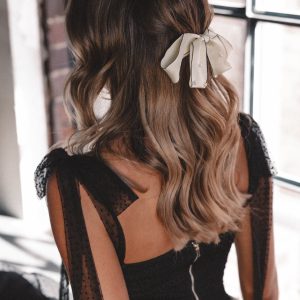 Astor Bow Hair Clip - Cream
