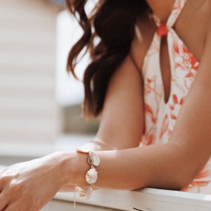 Astrid Shell Bracelet - Gold